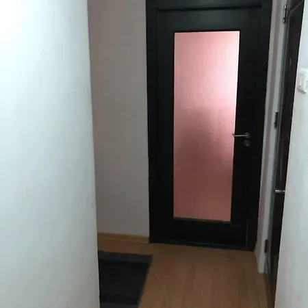 Lotus Apartment *